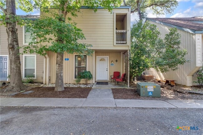 Photo - 27 Marina Cir Townhome