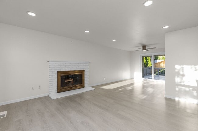 Photo - 17723 23rd Ave SE