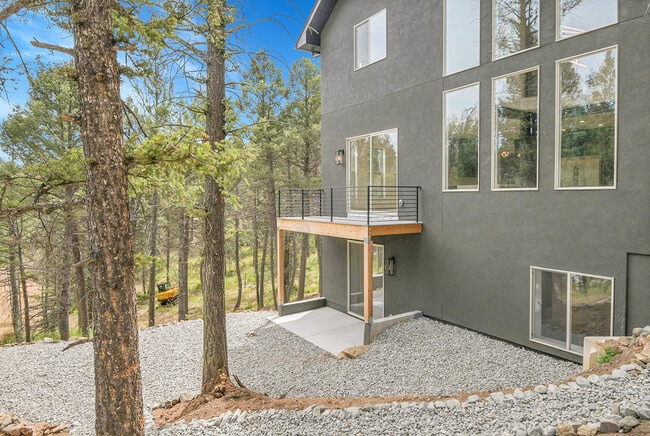 Photo - 28229 Juniper Dr