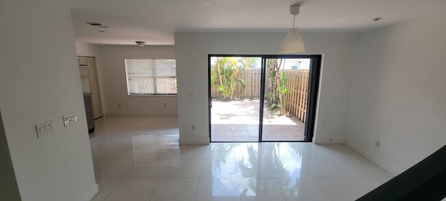 Photo - 11648 SW 91st Ter