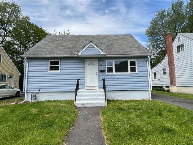 Photo - Single Family House in the North End of Hartford