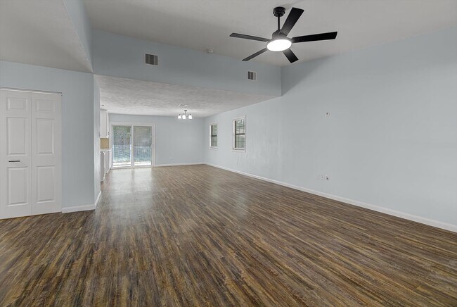 Photo - 5702 Golden Grove Ln
