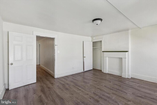 Photo - 326 E Airy St