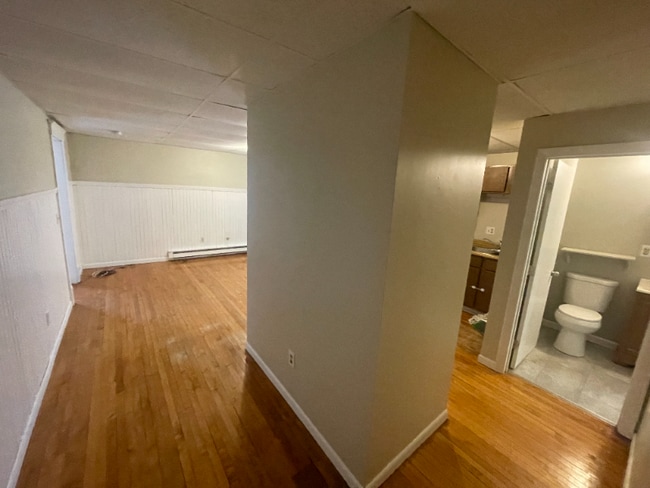 Building Photo - 299 Main St Rental