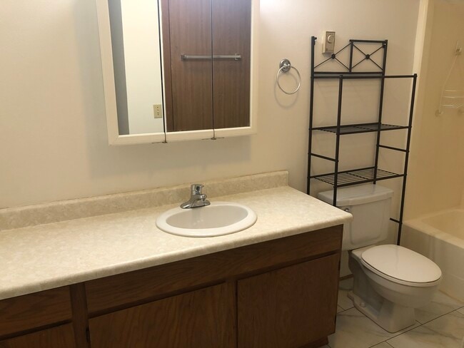 Photo - Grove st Condos Unit 11