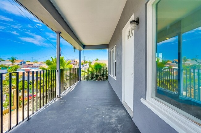 Photo - 3085 Inez St