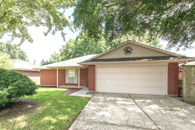7823 Sawmill Trail