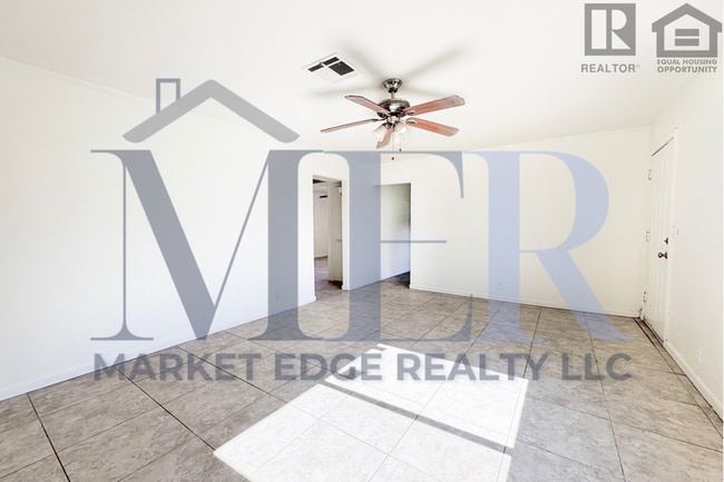 Photo - 3Bed/2Bath Home 24th St/McDowell! $199 MOV...