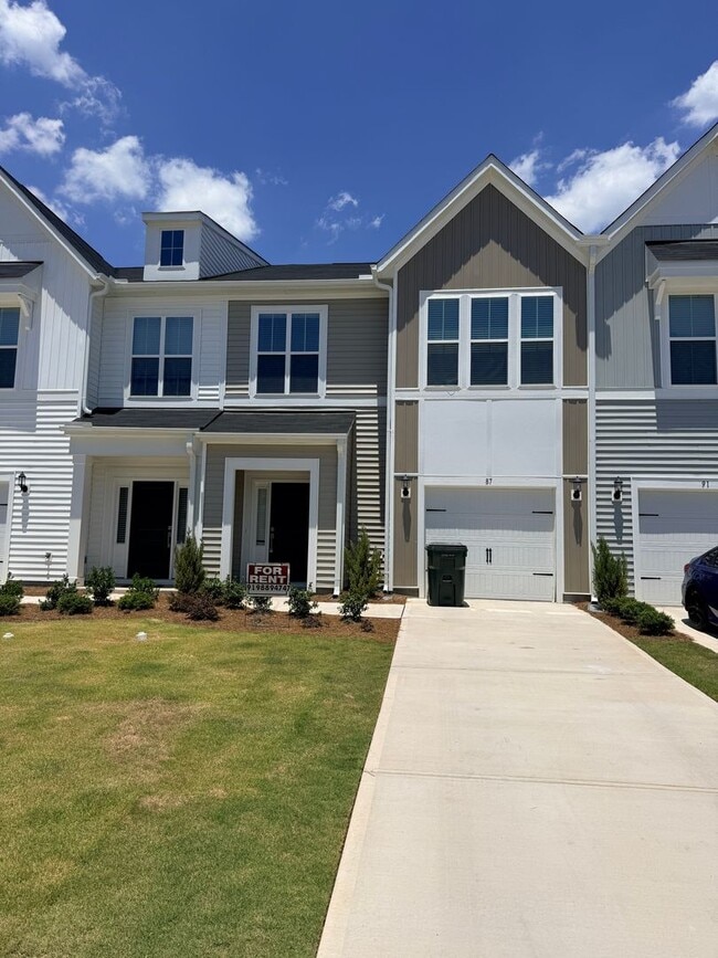 Building Photo - Beautiful 3BR Townhome with Garage in Buckhorn Branch – Clayton, NC