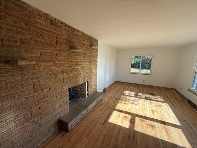 Photo - 3641 Maxton Rd