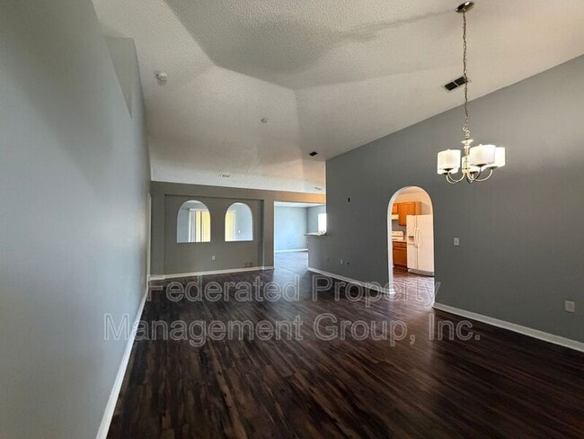 Photo - 7327 High Bluff Rd N
