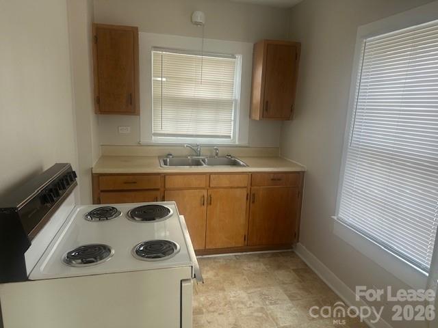 Photo - 4911 Monroe Rd