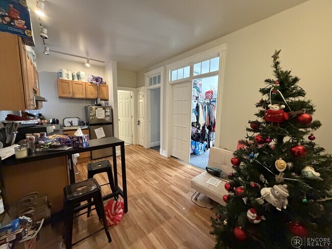 Photo - 16 Aberdeen St