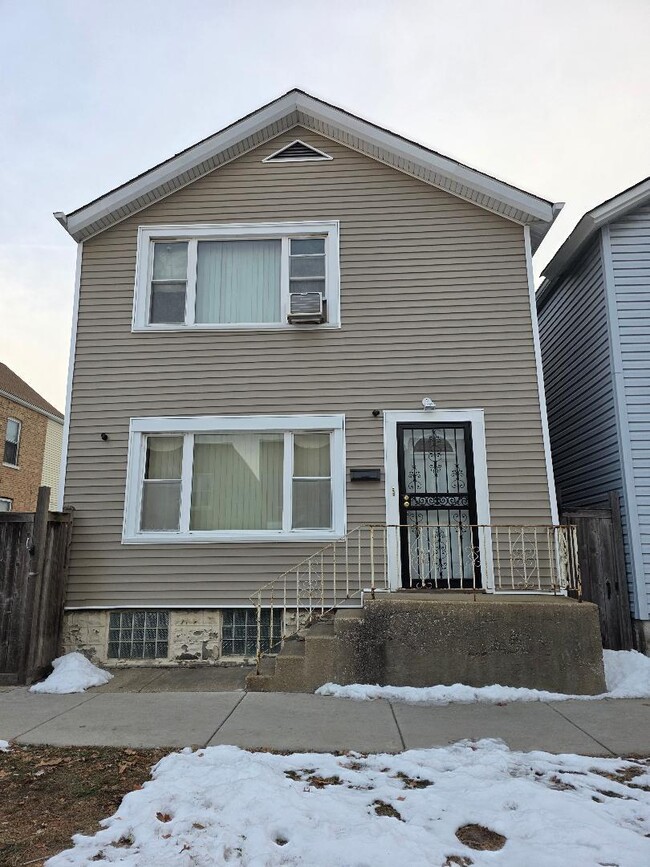 Building Photo - 1712 W 33rd Pl