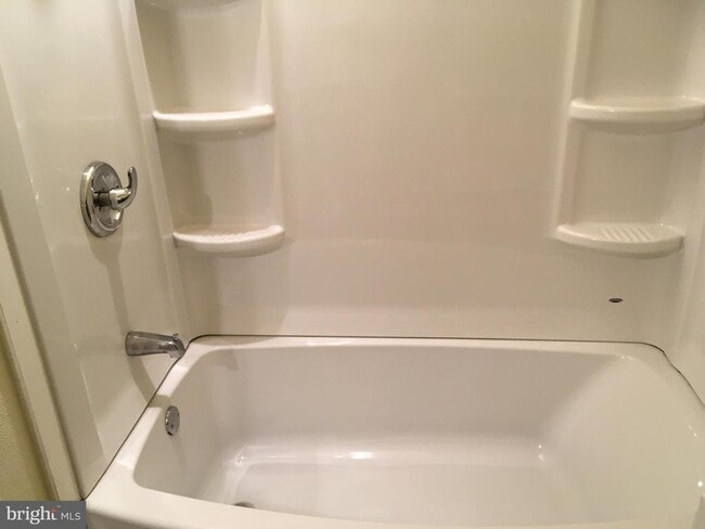 Photo - 800 Morgan Ave