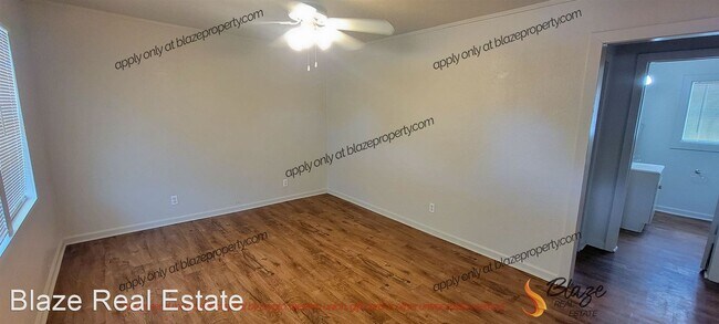 Photo - 2 br, 1 bath House - 736 N Houston