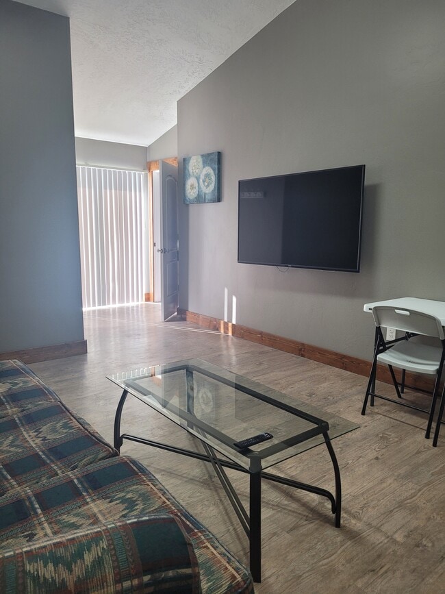 Photo - Vista Unit 37 - Furnished