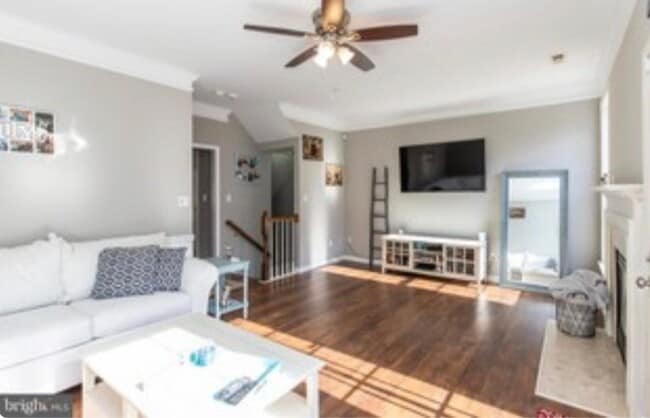 Photo - 309 Rockmeade Dr