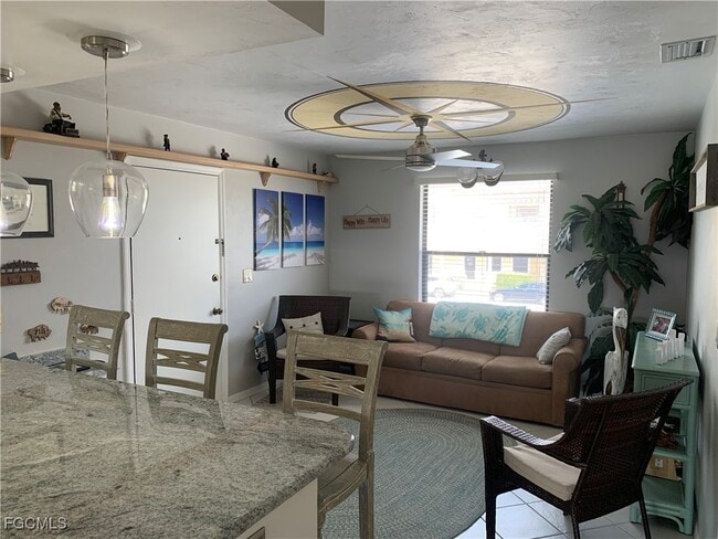 Photo - 1628 SE 46th St Unit 6