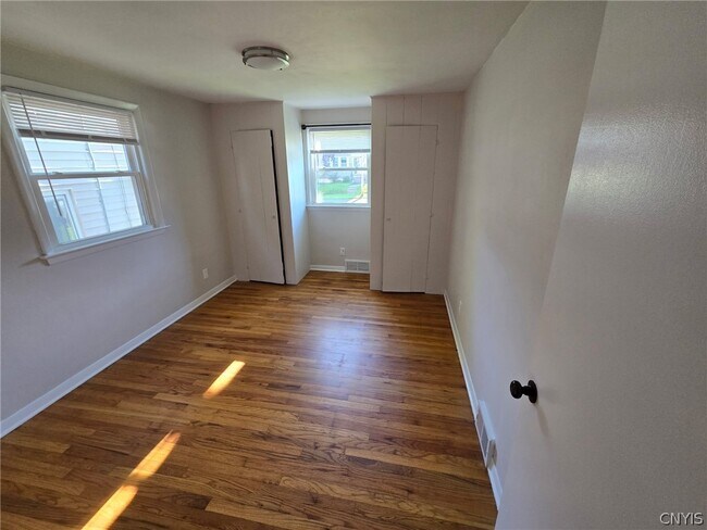 Photo - 202 Stafford Ave