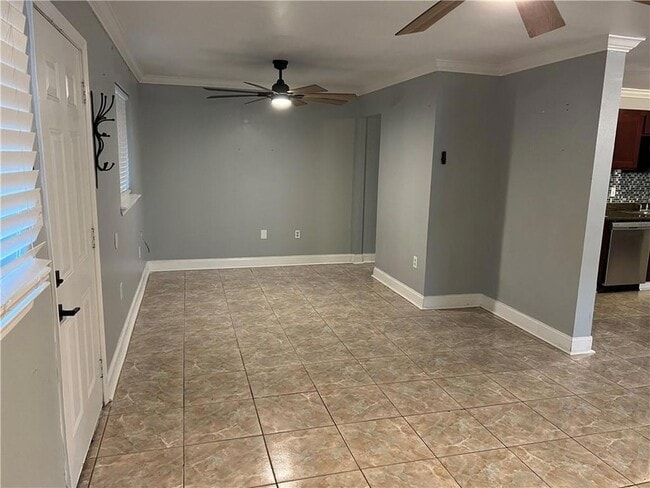 Photo - 2716 Riverland Dr