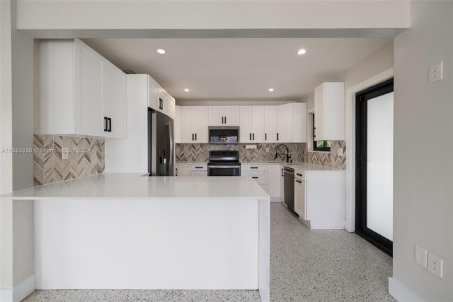 Photo - 2539 SW 20th St