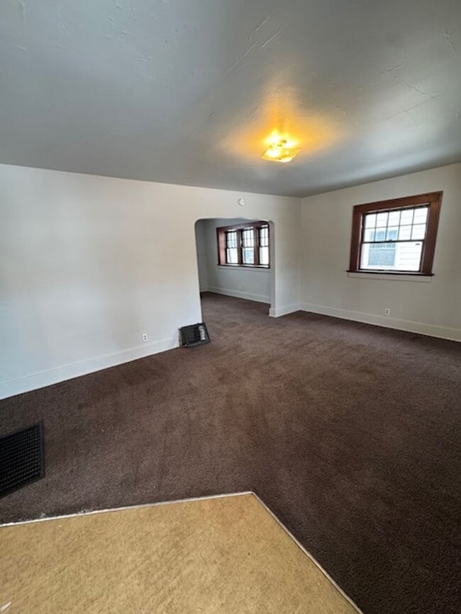 Photo - 922 Hamilton Ave