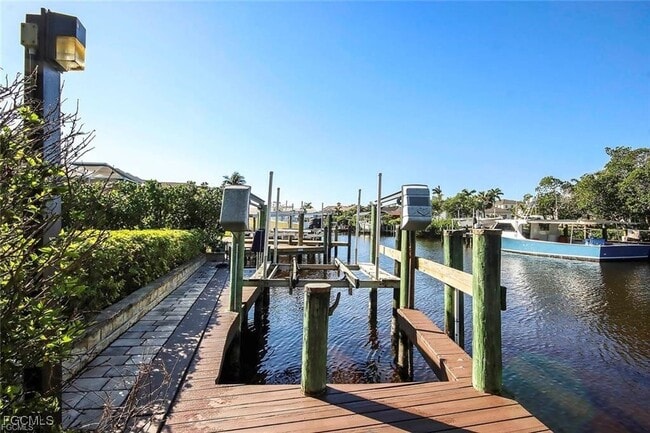 Building Photo - 15110 Anchorage Way