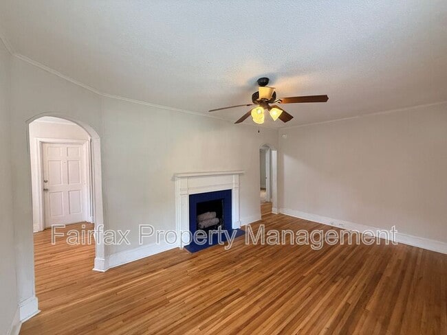 Photo - 506 E Club Blvd