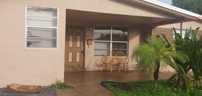 Building Photo - 830 NW 38th Ave Rental