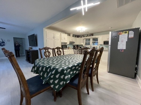 Photo - 202 Shasteen St