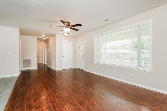 Photo - 29 Montclair Ave