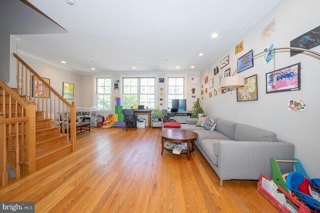 Photo - 1832 Fairmount Ave