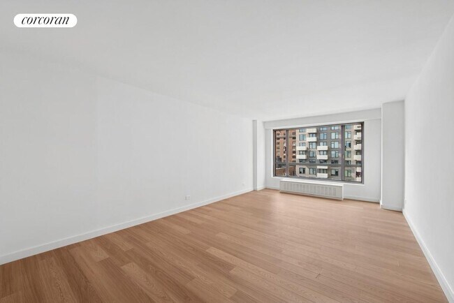 Photo - 501 E 87th St