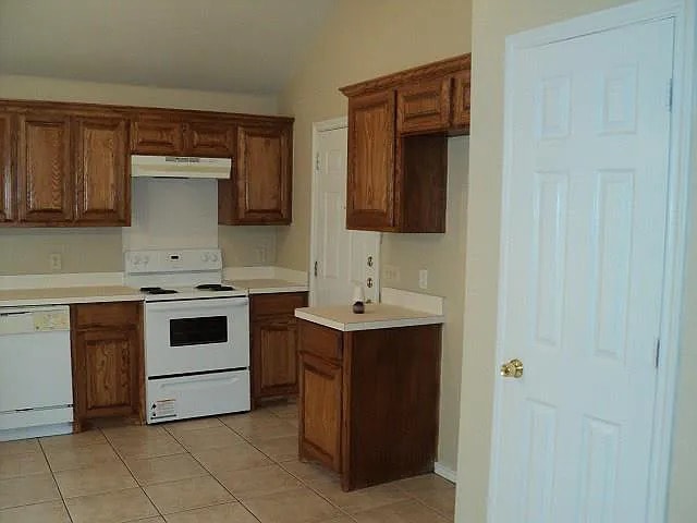 Photo - Coming Soon! Eagle Mountain ISD ! 3/2/2 Large yard ! Split bedrooms