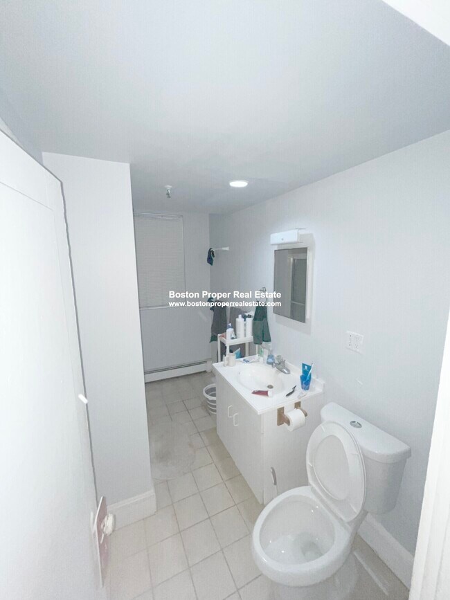 Photo - 80 Fenway St