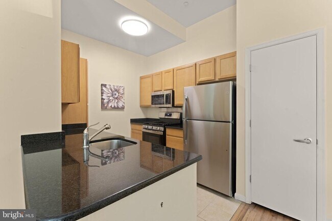 Photo - 355 I St SW Unit S104
