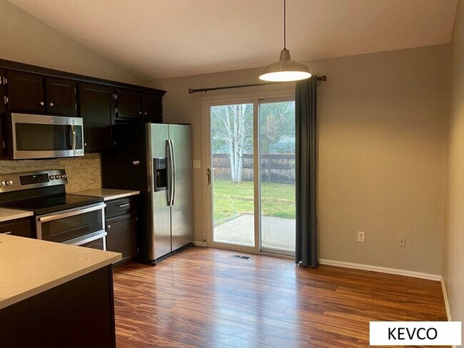 Photo - Sweet Home - Central Fort Collins!