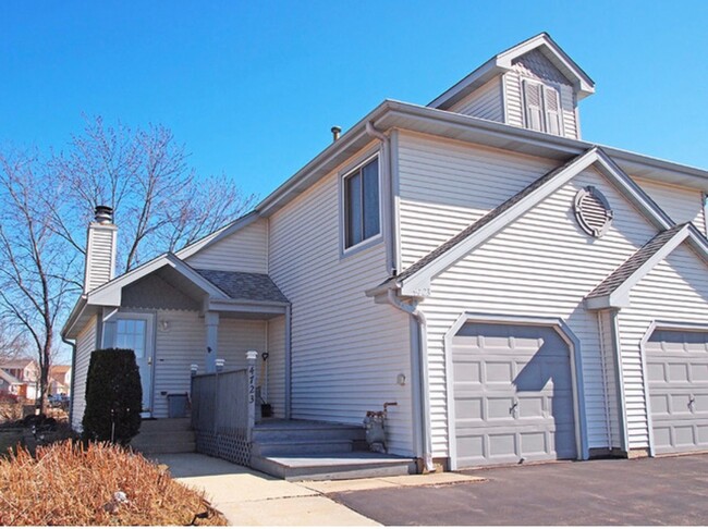 Photo - 4723 Jefferson St Townhome