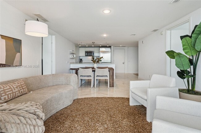 Photo - 1300 Brickell Bay Dr Unit 3604