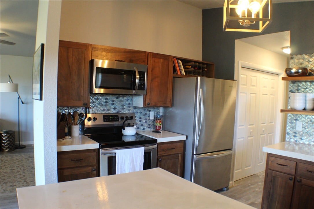 Photo - 4 Tilbury Ln