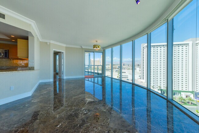 Photo - Turnberry Towers 1508W-Strip/Downtown View...