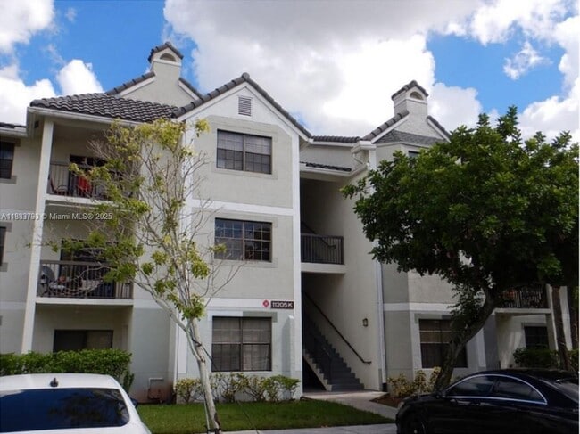 Building Photo - 11205 W Atlantic Blvd Unit 308 Rental