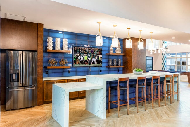 Photo - Briggs & Union