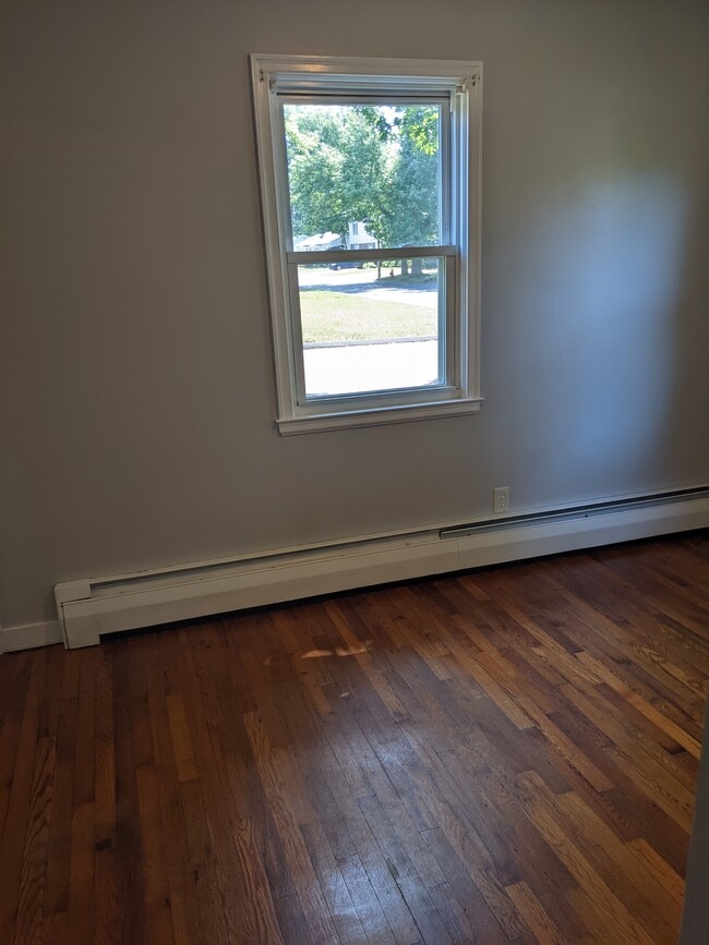 Photo - 53 Fairview Dr