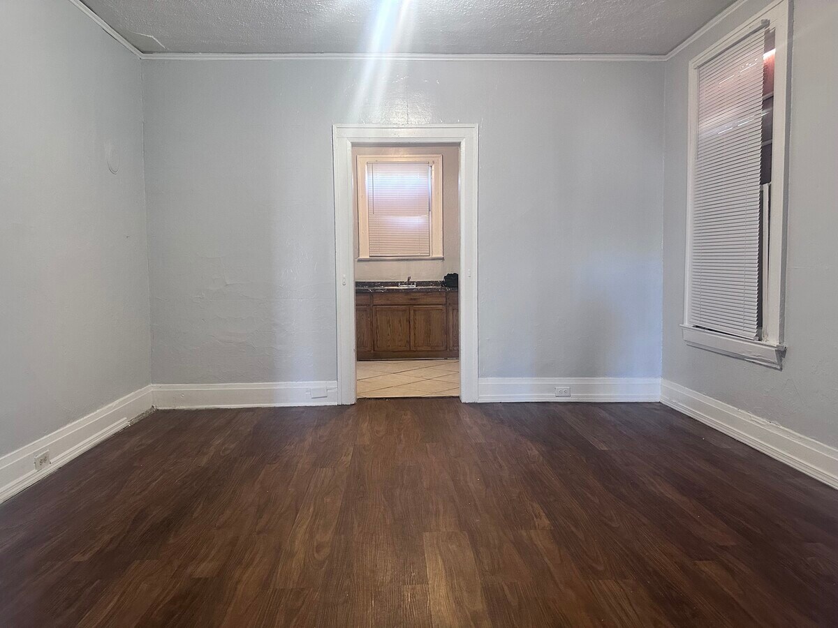 Photo - 609 Buford St