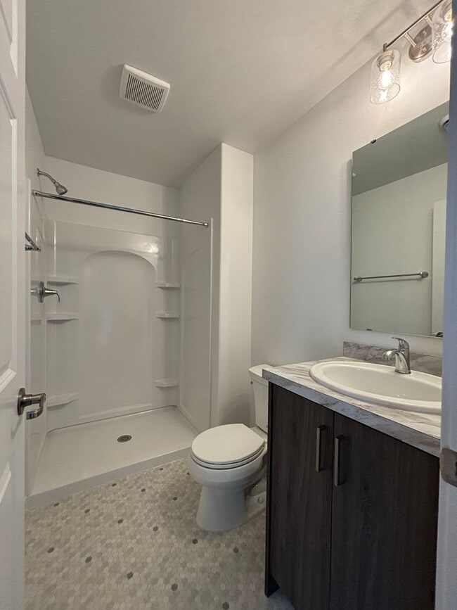 Photo - 3 Bed 3 Bath Townhome