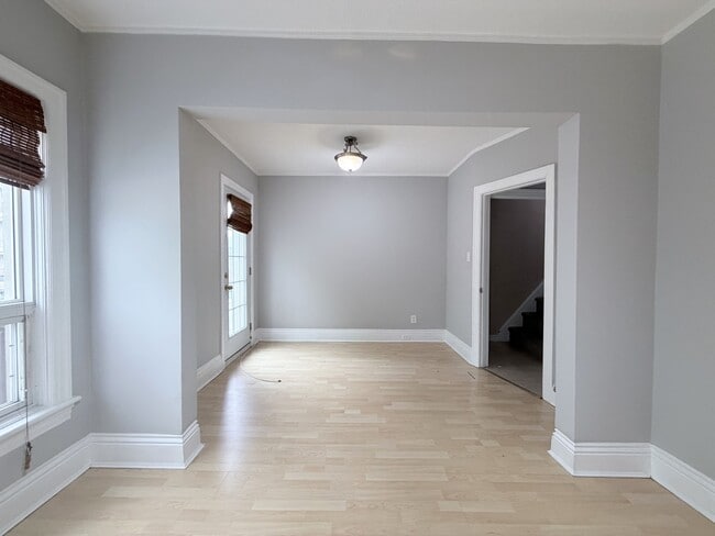 Photo - 189 Stinson St