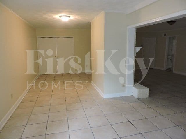 Photo - 3347 Bluemont Dr