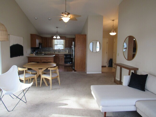 Photo - Top floor 2 bedroom condo in Camdenton